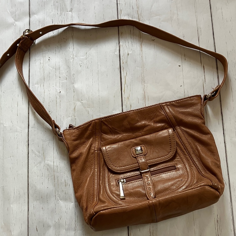 Stone Mountain Tan Leather Shoulder Bag